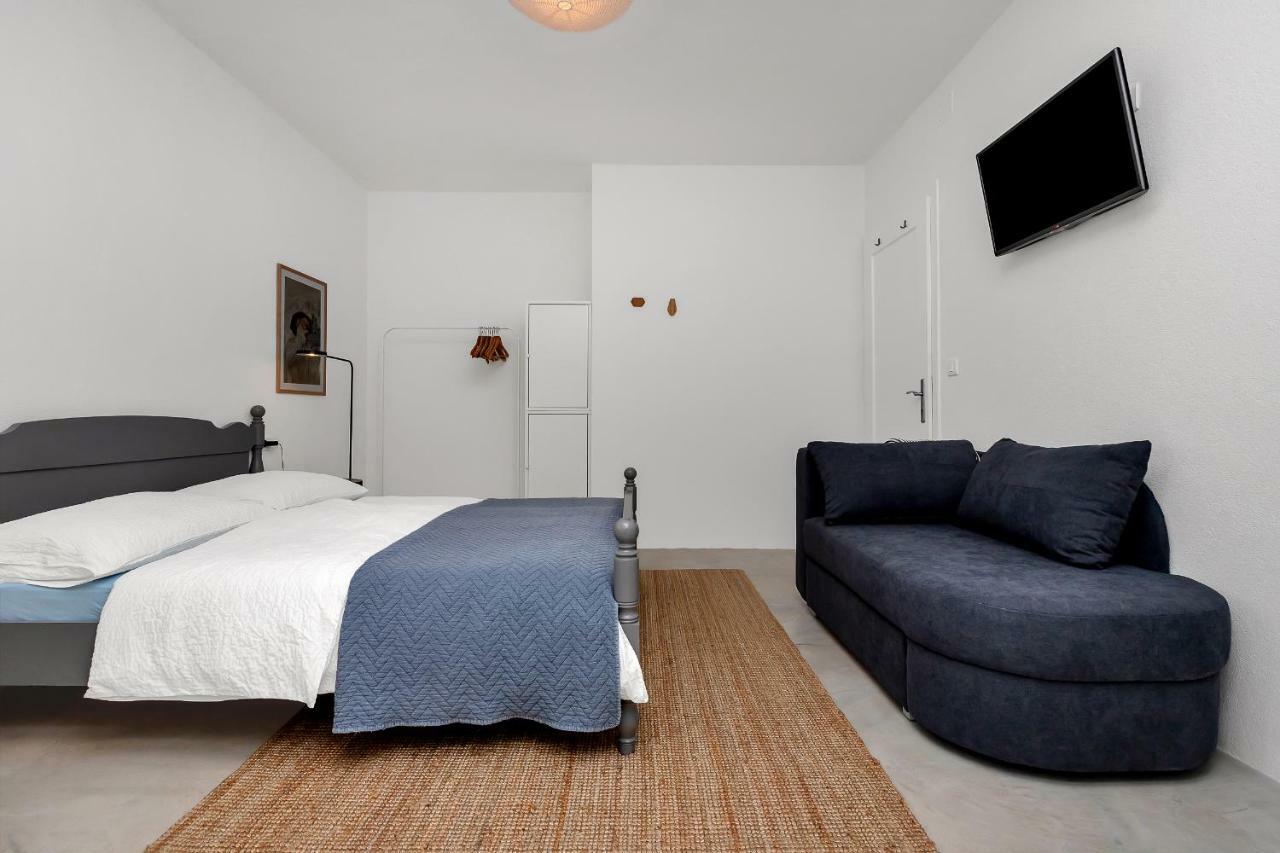 Apartments & Rooms Rica 马卡尔斯卡 外观 照片